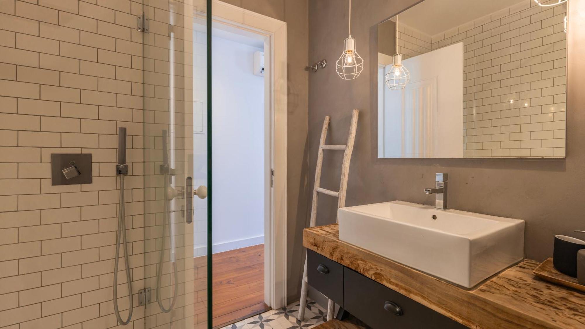 Charming 3Bdr Duplex In City Center By Lovelystay Лиссабон Экстерьер фото