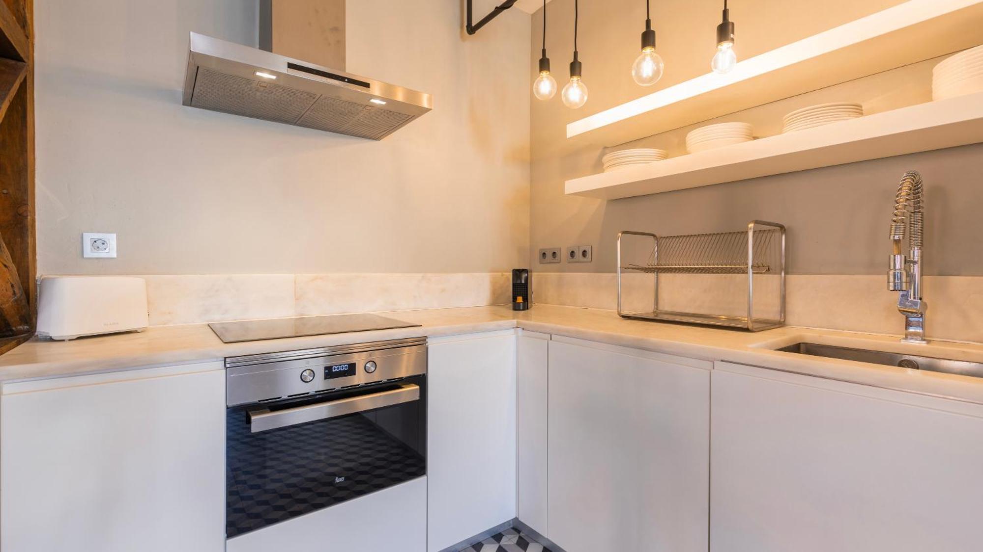 Charming 3Bdr Duplex In City Center By Lovelystay Лиссабон Экстерьер фото