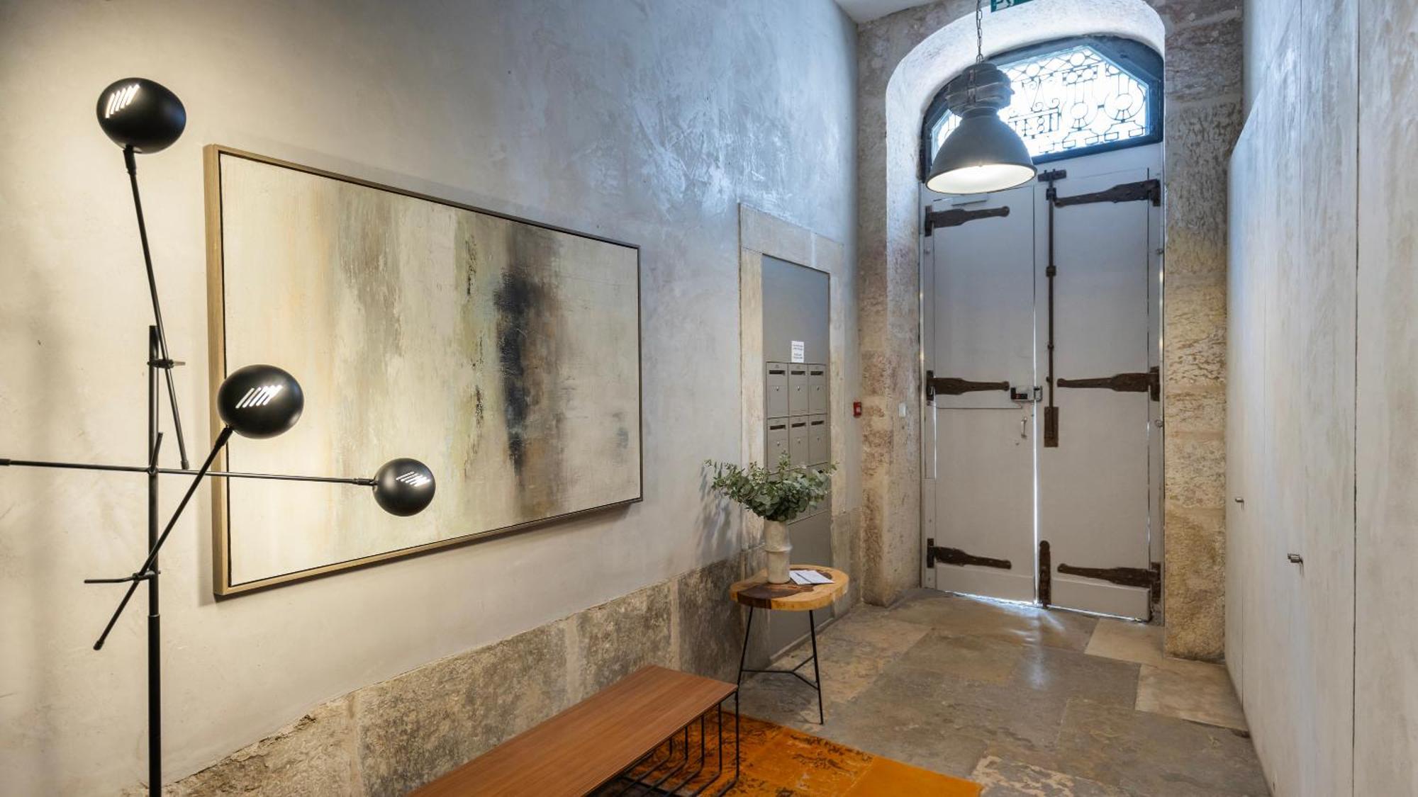 Charming 3Bdr Duplex In City Center By Lovelystay Лиссабон Экстерьер фото