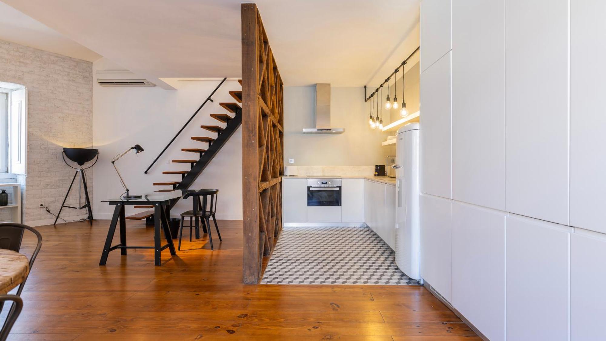 Charming 3Bdr Duplex In City Center By Lovelystay Лиссабон Экстерьер фото